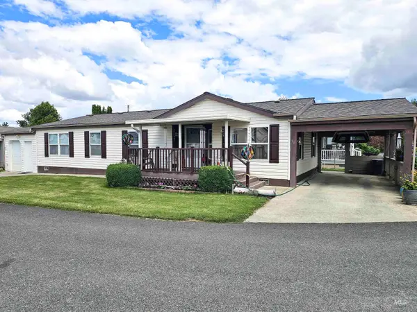 2034 Powers Avenue #31, Lewiston, ID 83501