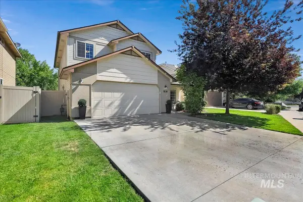 836 W Ashby Dr, Meridian, ID 83646