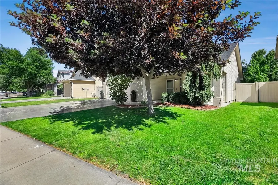 836 W Ashby Dr, Meridian, ID 83646 - #3