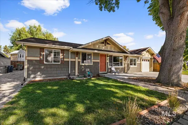 3900 W Pine Ave, Boise, ID 83703