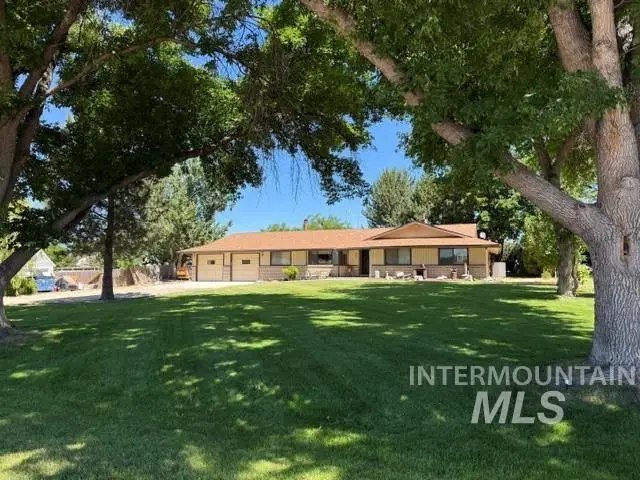 8862 Ponderosa Dr, Nampa, ID 83686 - #1