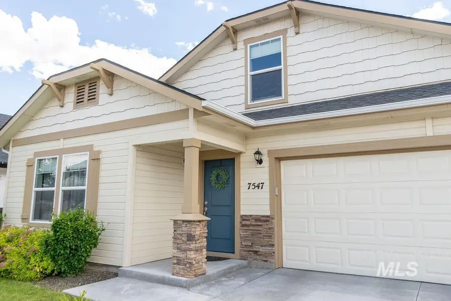 7547 E Savanna River St, Nampa, ID 83687 - #2