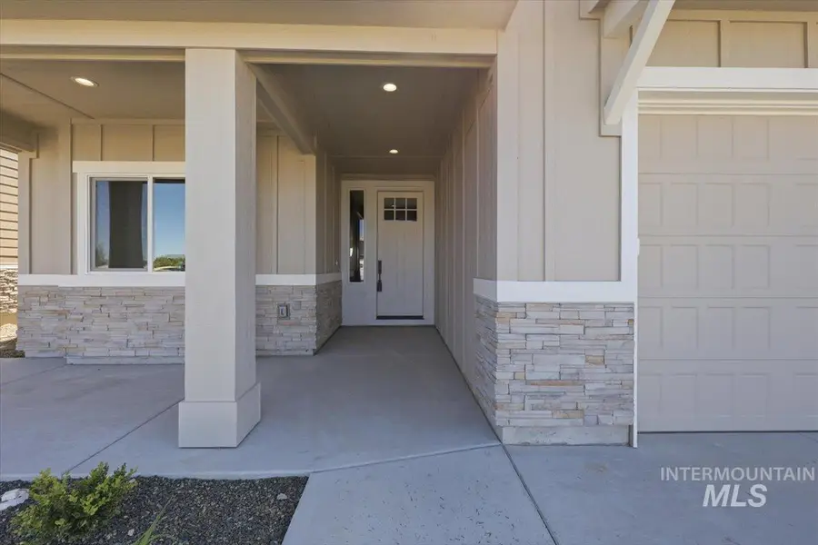 9394 S Sapper Hill Ave, Kuna, ID 83634 - #2