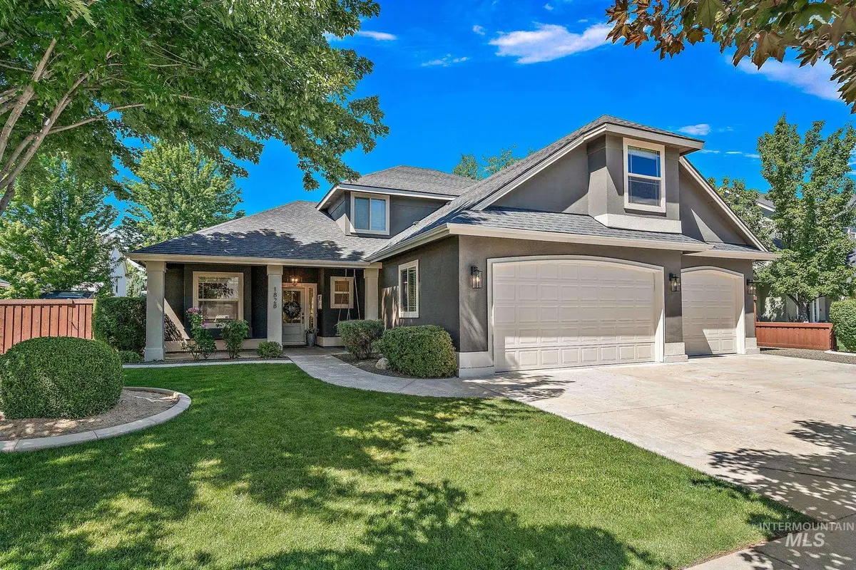 1828 W Divide Creek St, Meridian, ID 83646 - #1