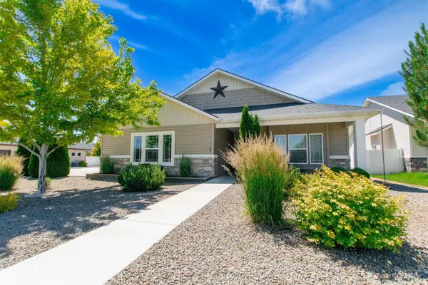 1167 N College Road West, Twin Falls, ID 83301