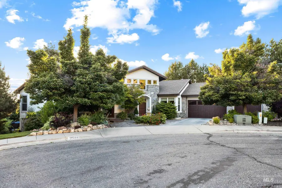 2584 E Varco Via Ct, Boise, ID 83712 - #2