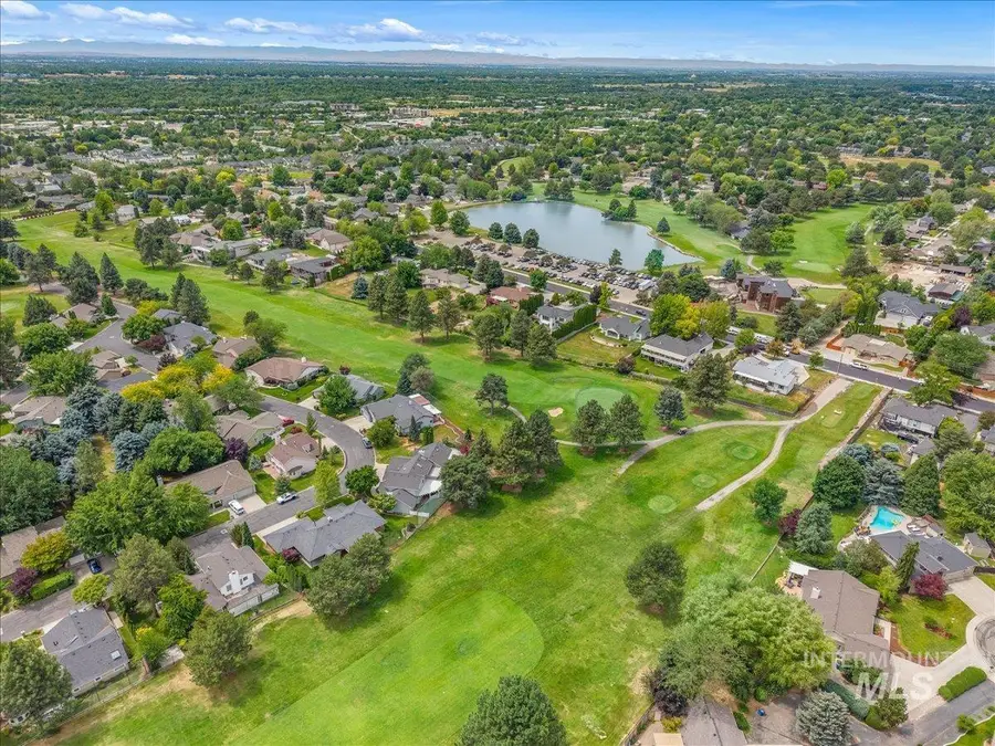 898 N Nicklaus Lane, Eagle, ID 83616 - #3