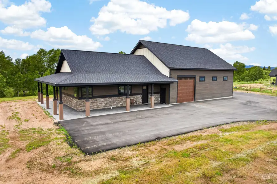 13911 Sky View Ct, McCall, ID 83638 - #2