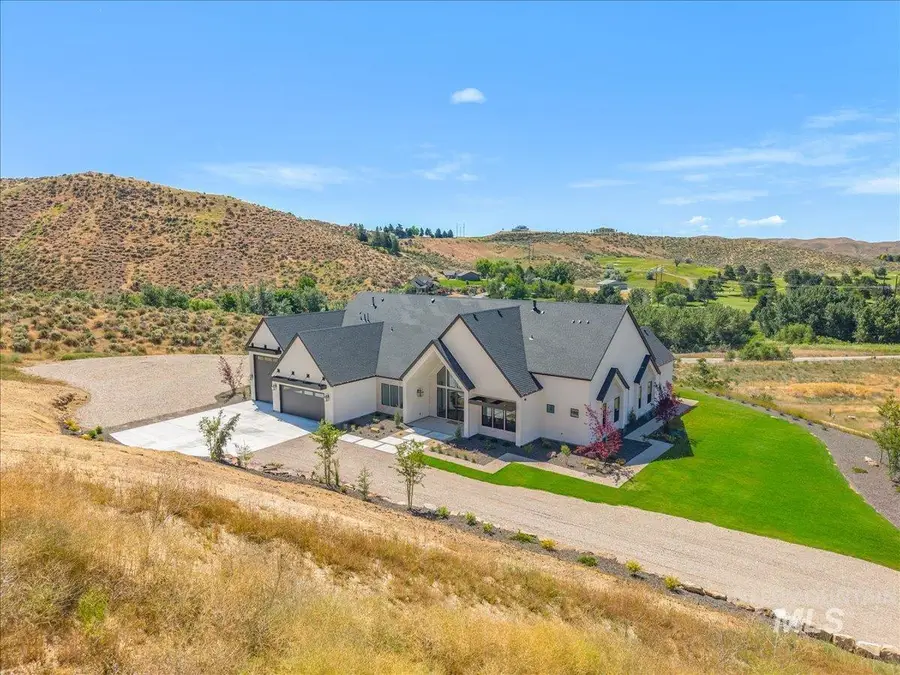 6400 N High Valley, Boise, ID 83714 - #2