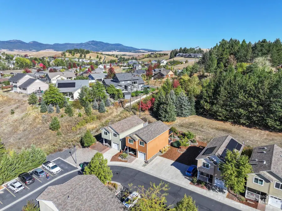 1373 Bristol Rd, Moscow, ID 83843 - #2