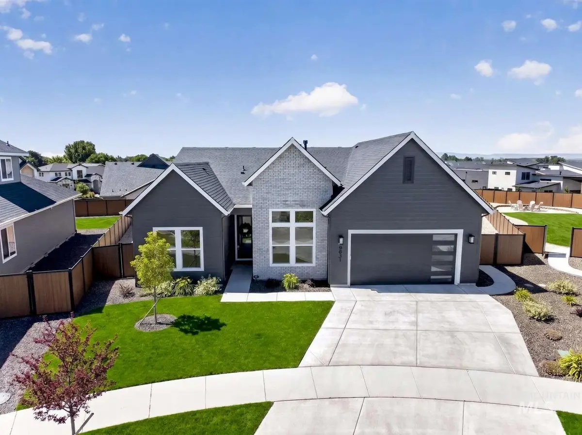 9831 W Novato St, Star, ID 83669 - #1
