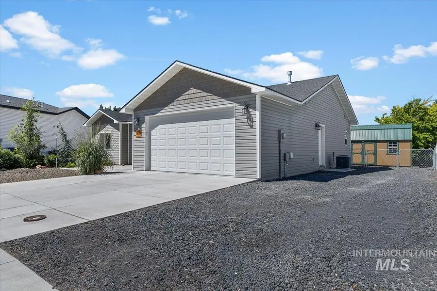 1200 Saddle Dr, Filer, ID 83328 - #2