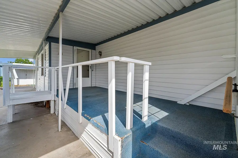 2015 6th Ave. #221B, Clarkston, WA 99403 - #2
