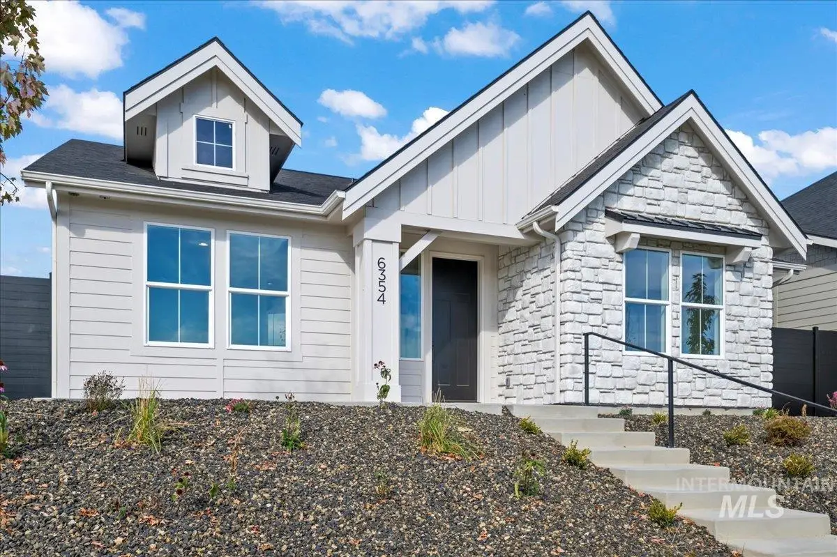 6403 N Barholm Ln, Eagle, ID 83616 - #1