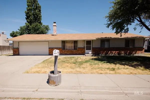 1030 E 18th N, Mountain Home, ID 83647