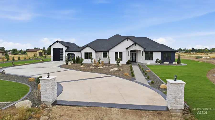 2321 Lower Bluff Rd, Emmett, ID 83617 - #2