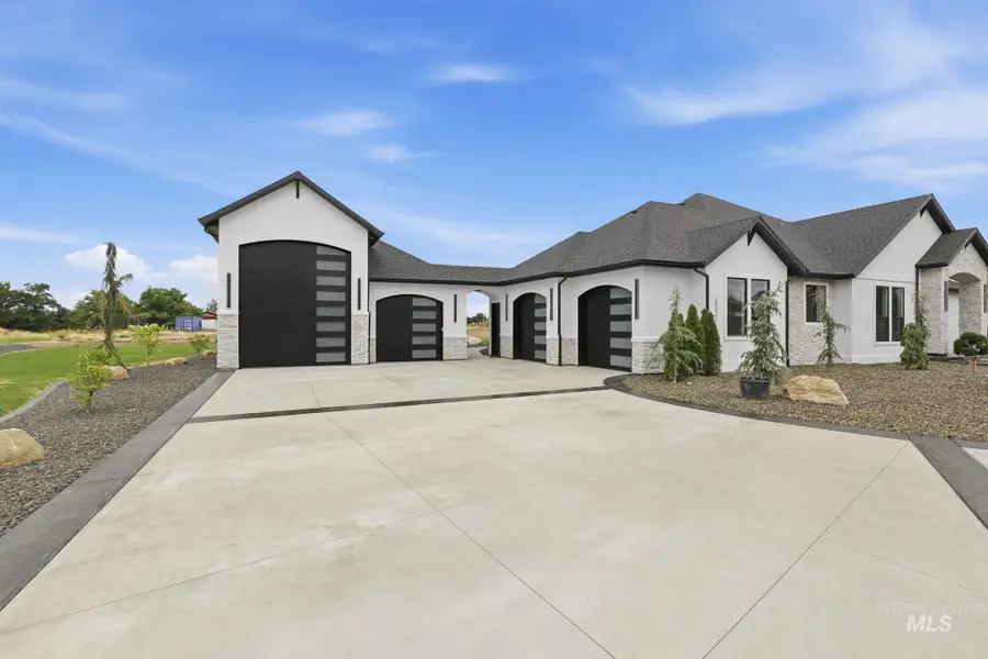 2321 Lower Bluff Rd, Emmett, ID 83617 - #3
