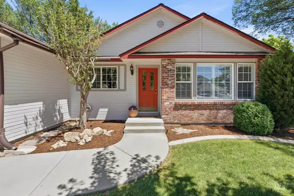 3058 N Yellow Peak, Meridian, ID 83646