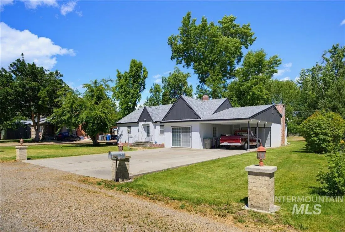 3510 N Sycamore Dr, Boise, ID 83703 - #1