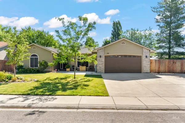 1712 N Eagle Creek Way, Eagle, ID 83616