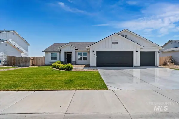 1015 SW Besra, Mountain Home, ID 83647