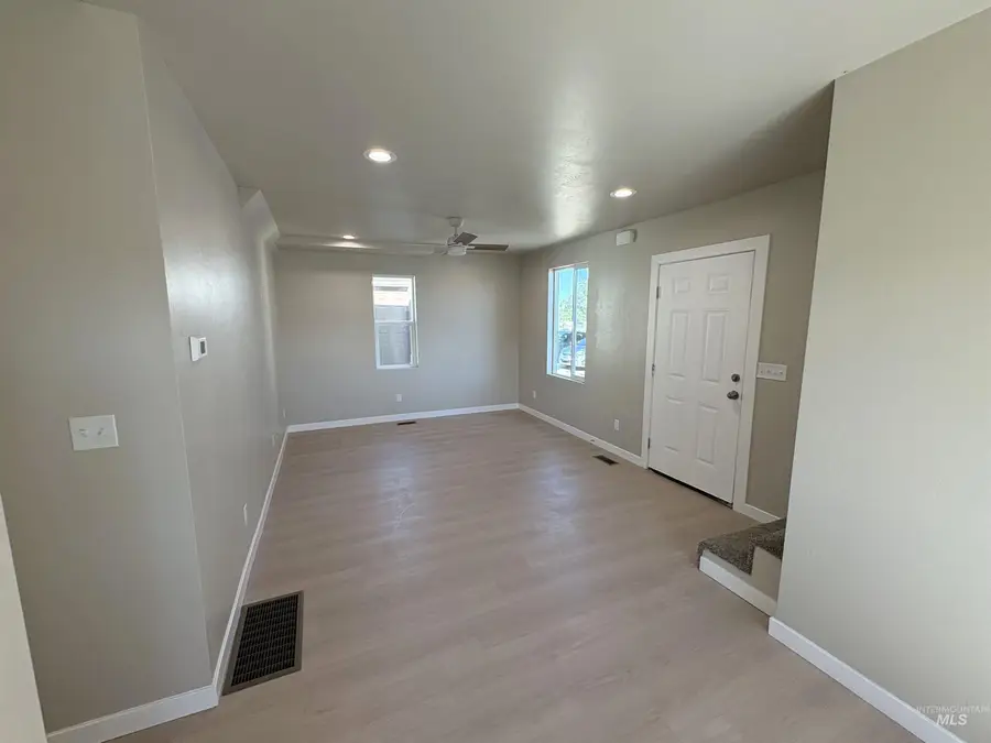 513 W Avenue B, Jerome, ID 83338 - #2