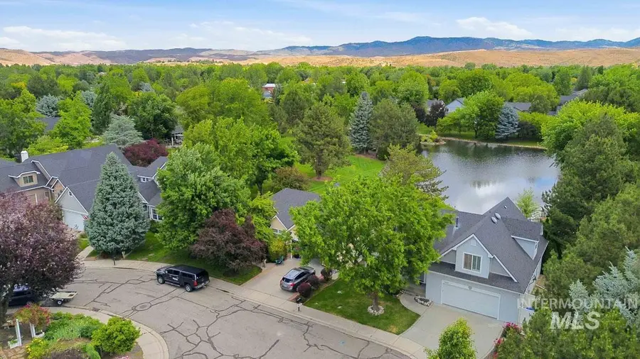 2058 E Stonybrook Ct., Eagle, ID 83616 - #2