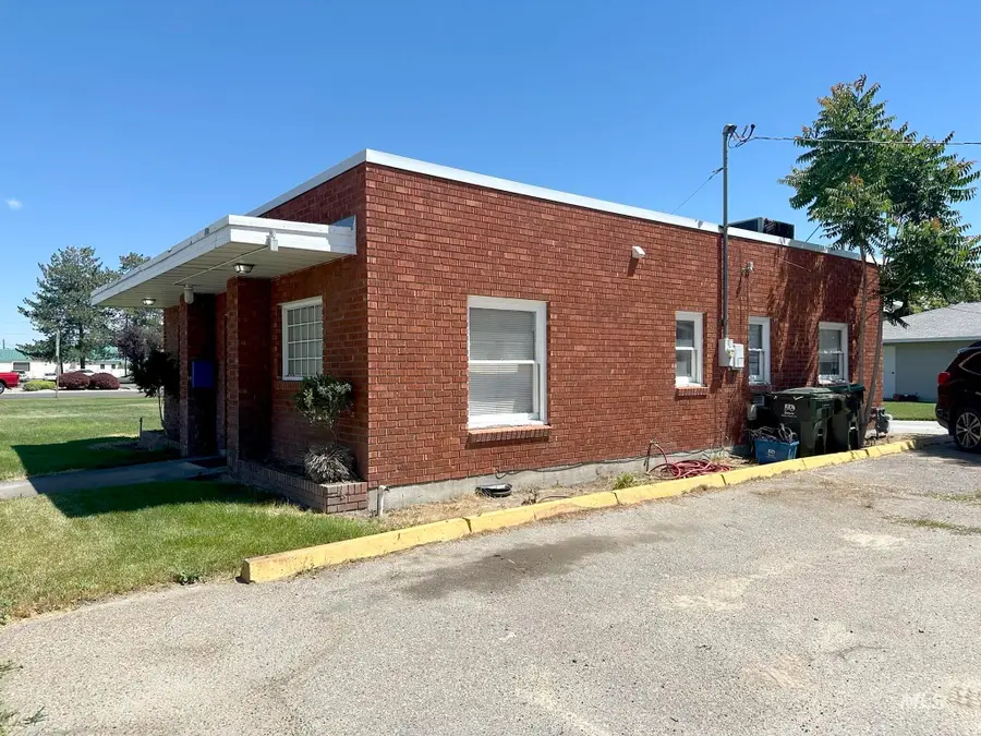 434 W Idaho, Ontario, OR 97914 - #3
