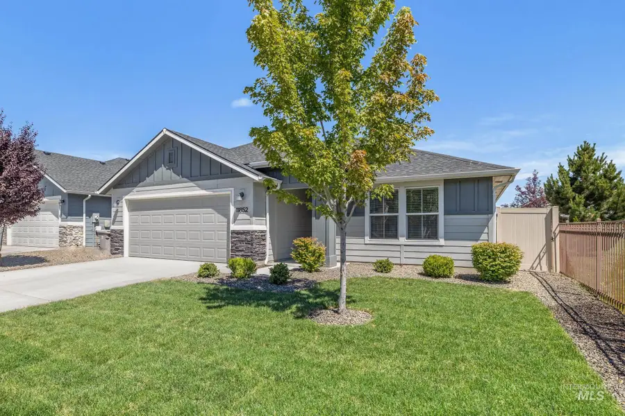 11852 W Hidden Point St, Star, ID 83669 - #2