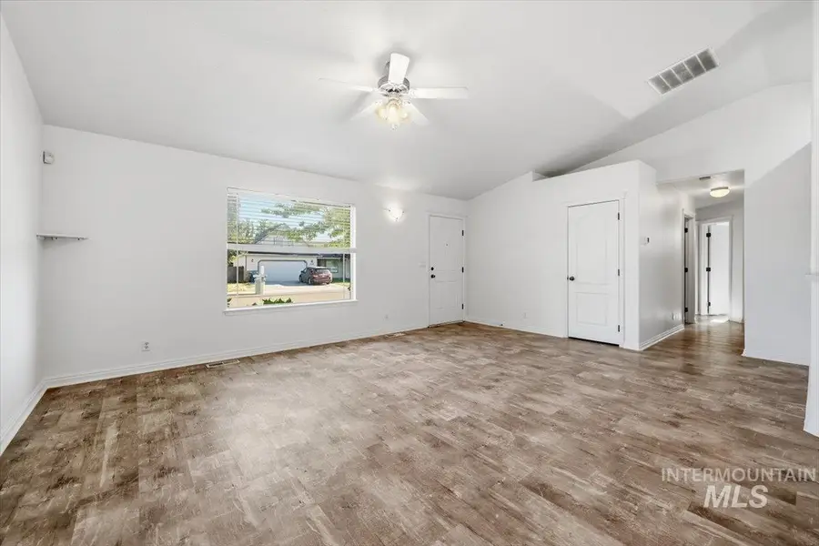 731 W Miranda, Nampa, ID 83686 - #3