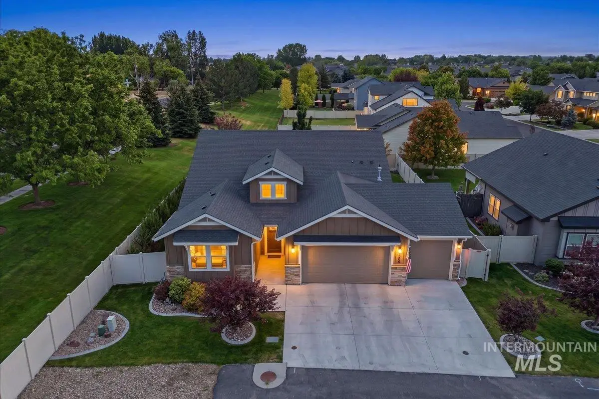 4126 S Lava Springs Loop, Nampa, ID 83686 - #1