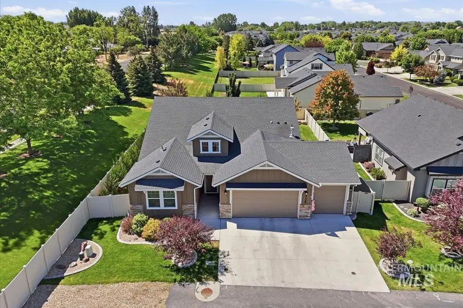 4126 S Lava Springs Loop, Nampa, ID 83686 - #2