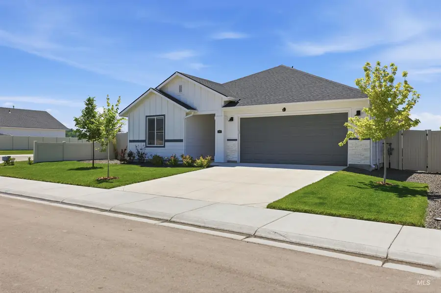 3811 W Maypearl St, Meridian, ID 83642 - #3
