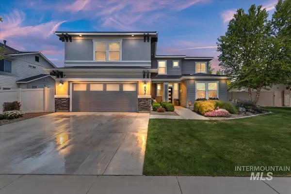 6070 E Canyon Crossing Dr, Nampa, ID 83651