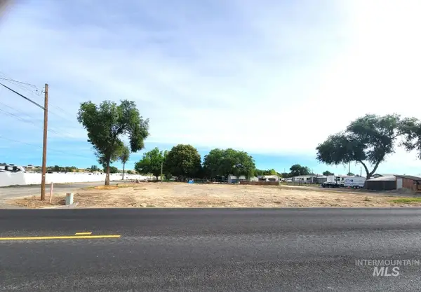 110 Ash, Vale, OR 97918