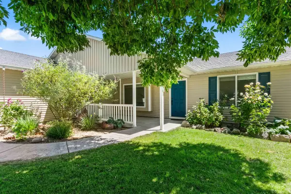 6419 E Crestley, Nampa, ID 83687