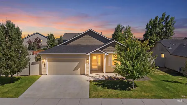 2211 Moon Shadow Dr, Caldwell, ID 83607