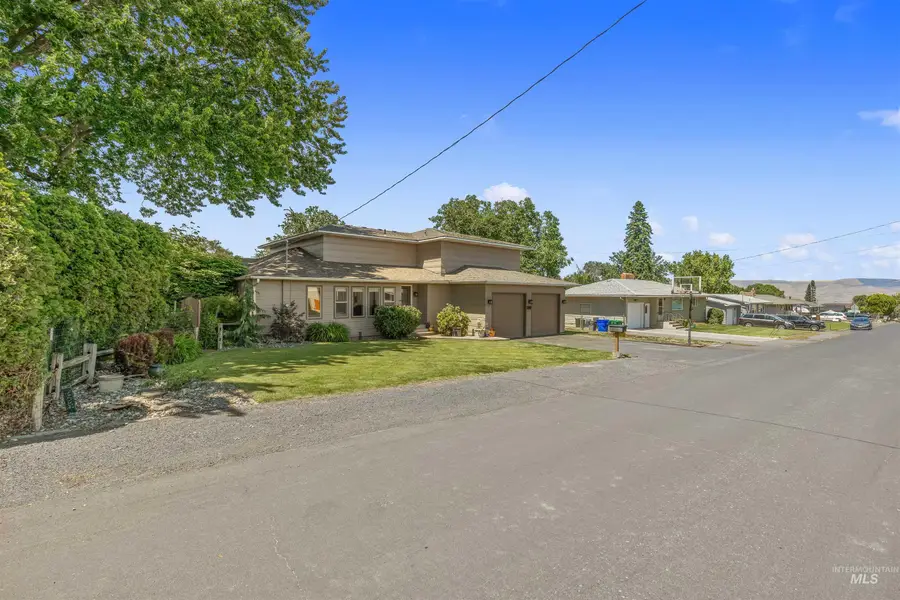 3416 12th Street F, Lewiston, ID 83501 - #2