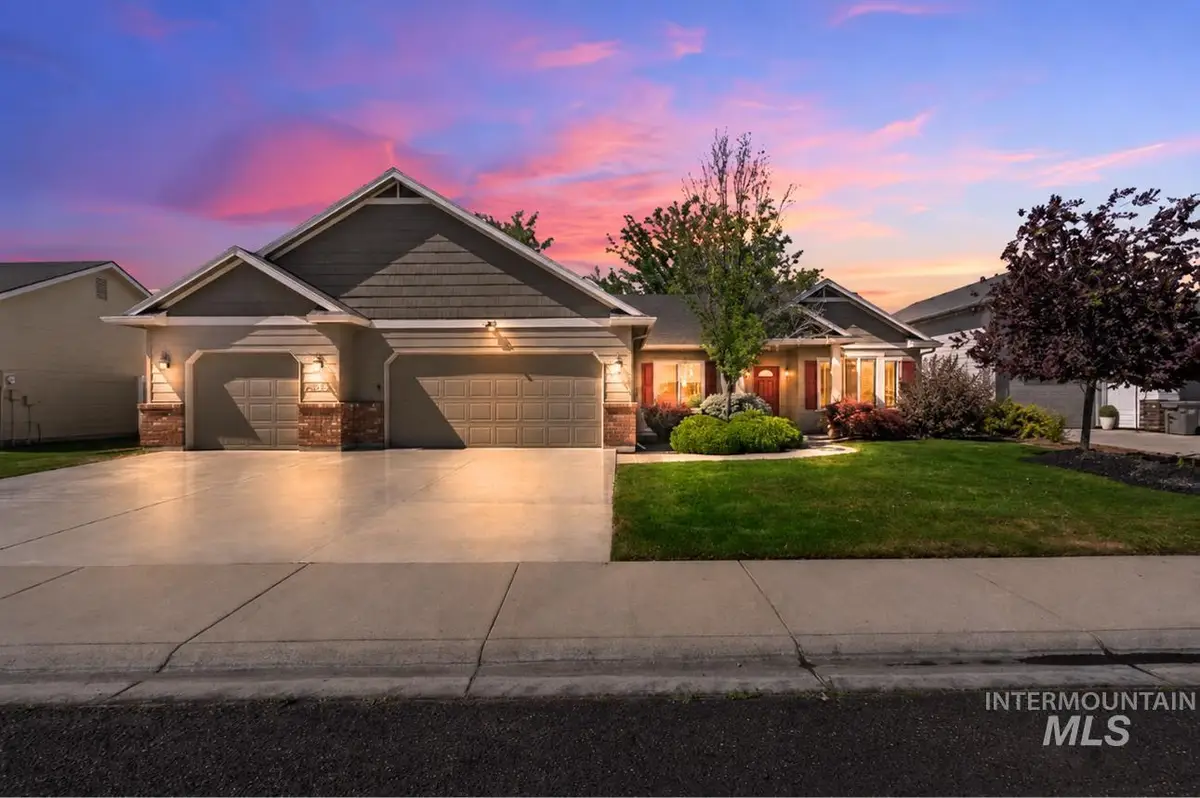 9802 W Blackpool Dr, Star, ID 83669 - #1