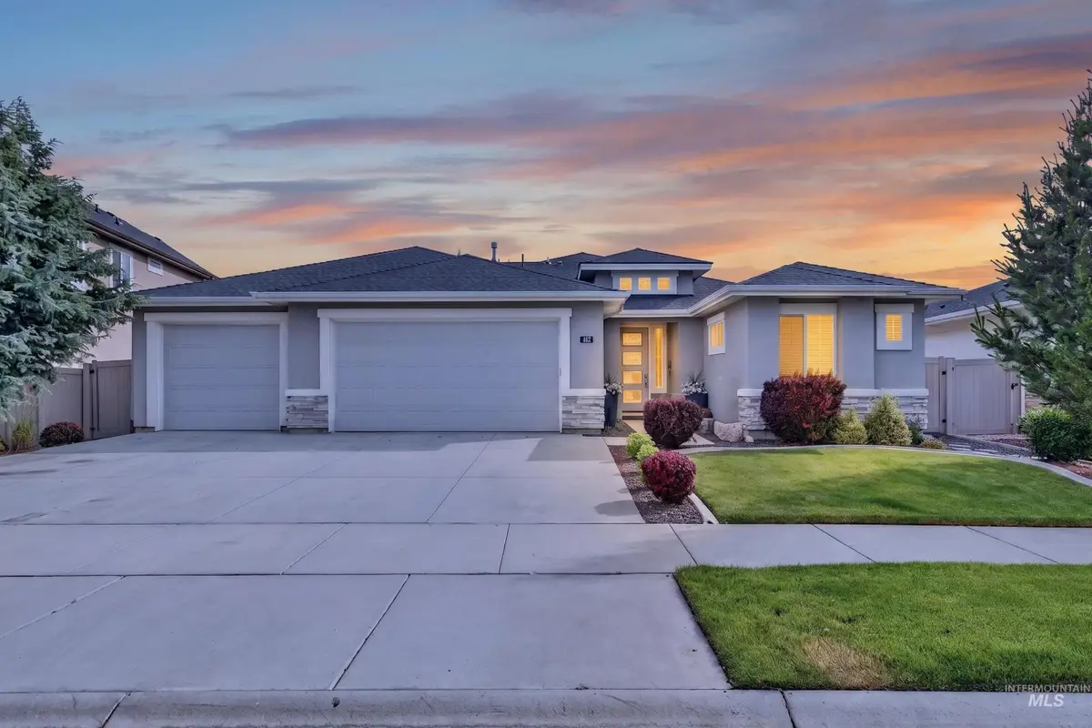 482 E Sicily Dr, Meridian, ID 83642 - #1