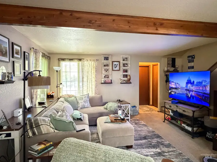 950 Terrell, Mountain Home, ID 83647 - #3