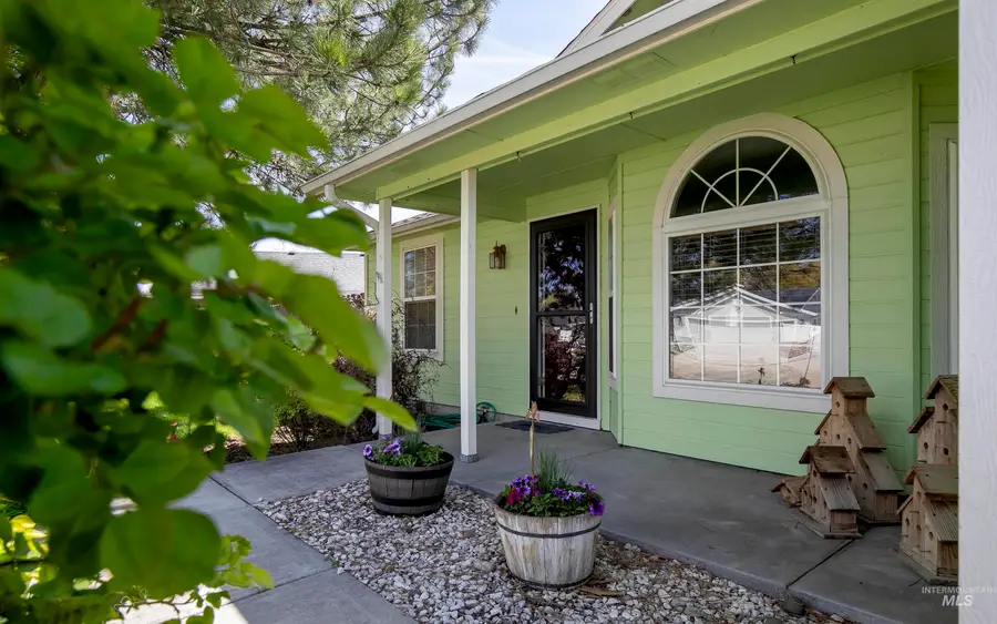 1707 Silver Loop, Nampa, ID 83686 - #3