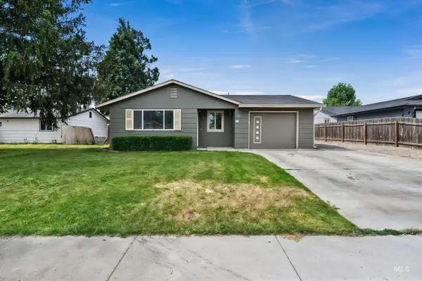 125 Donna Dr, Middleton, ID 83644