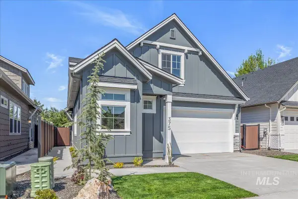 1185 N Meadowglen Ave, Meridian, ID 83642