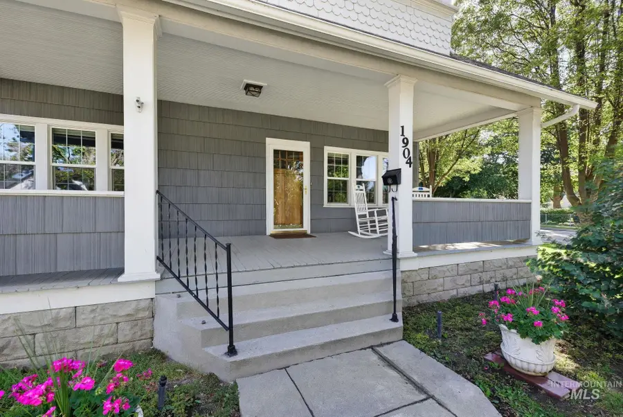 1904 Blaine St, Caldwell, ID 83605 - #2