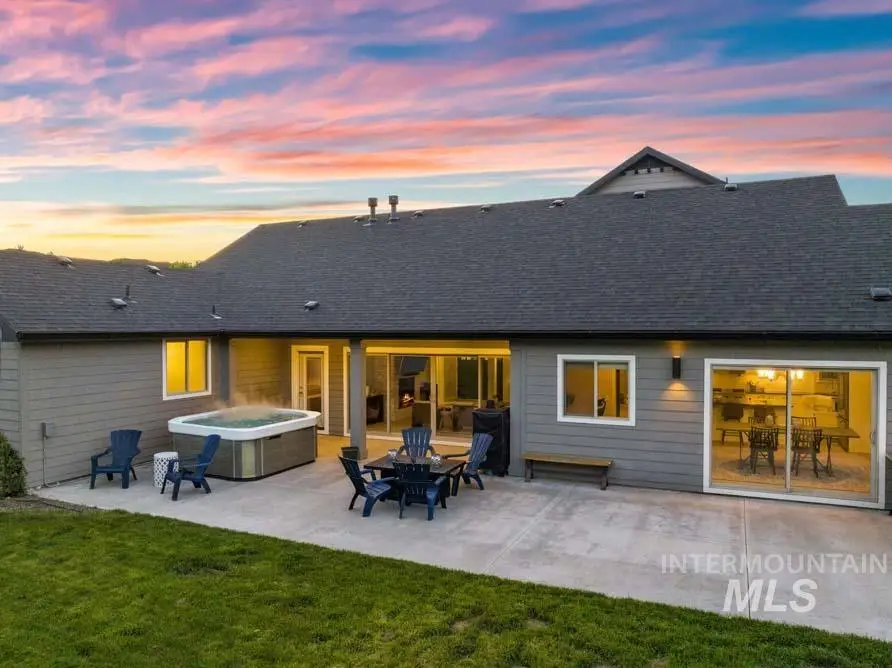 2177 W Winter Camp Dr, Boise, ID 83703 - #3