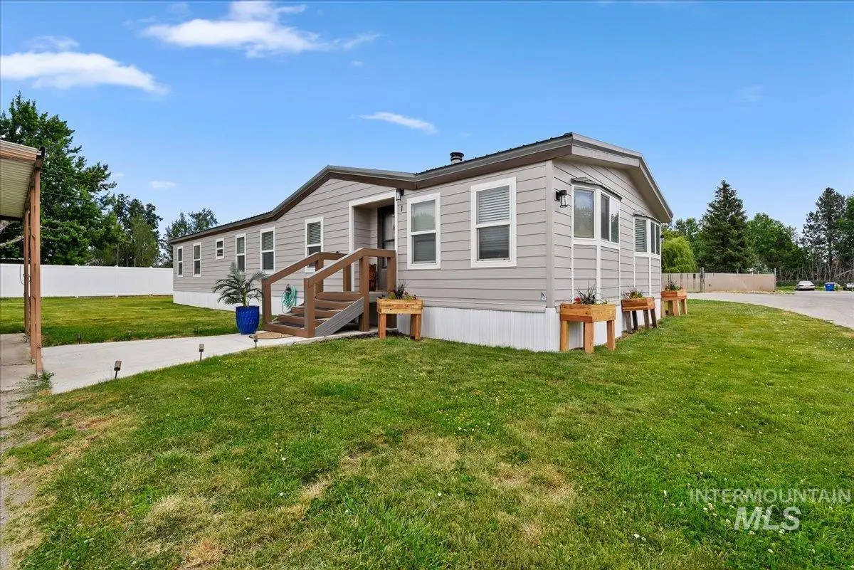 1200 Artesian Rd. #01, Eagle, ID 83616 - #1