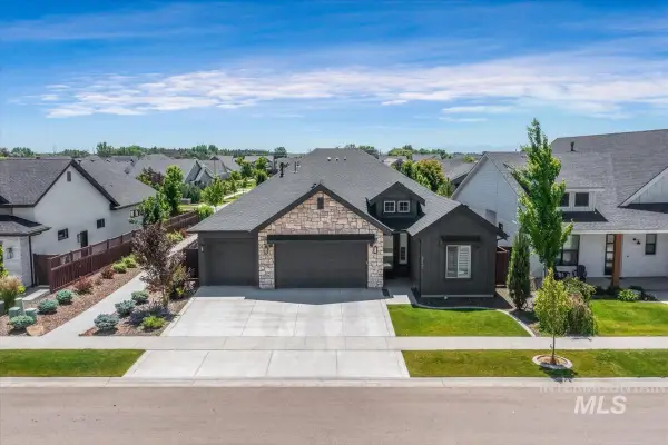 5127 W Canaston St, Meridian, ID 83646