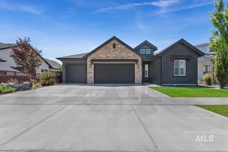 5127 W Canaston St, Meridian, ID 83646 - #2