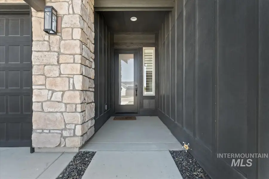 5127 W Canaston St, Meridian, ID 83646 - #3